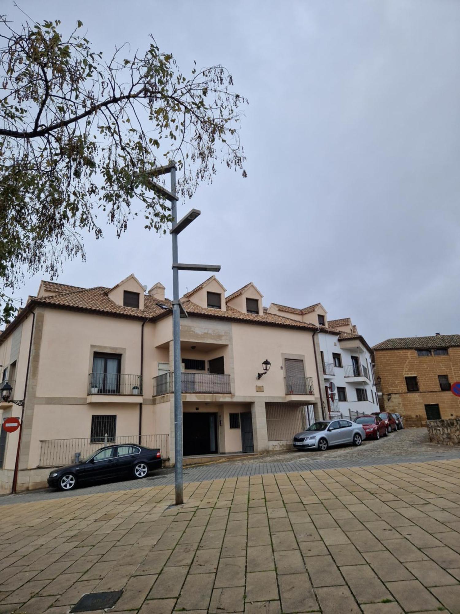 Apartamento V27 Baeza Bagian luar foto